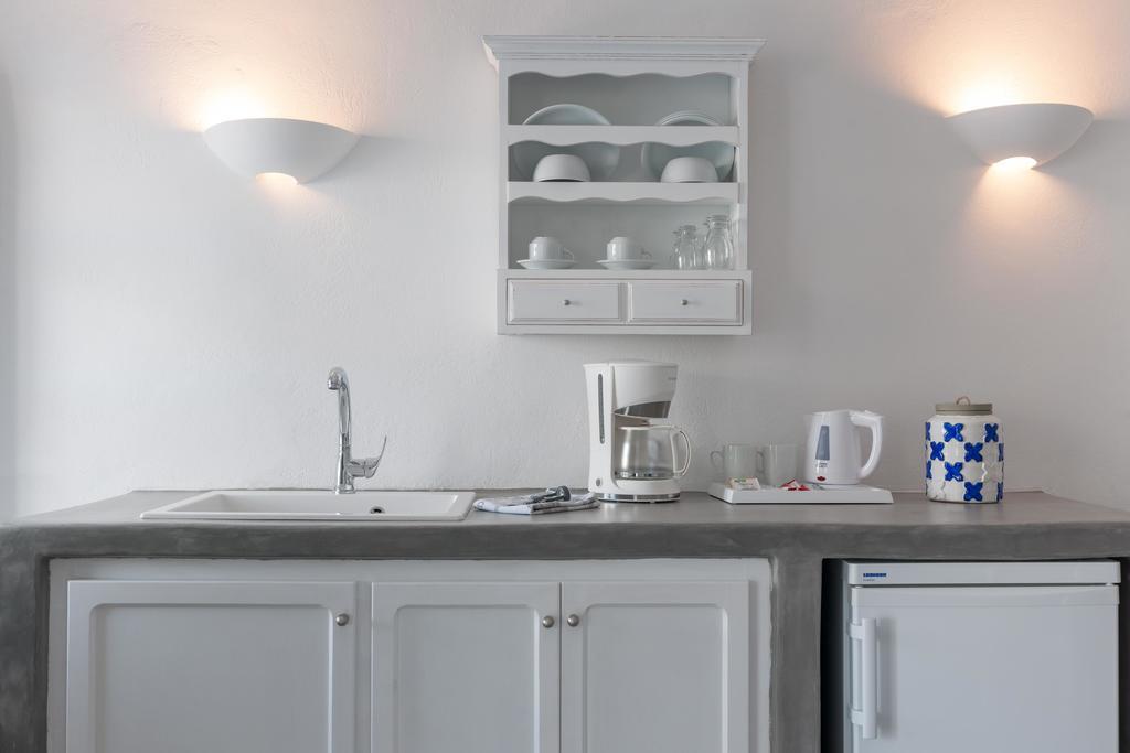 Thirea Suites Oia  Room photo