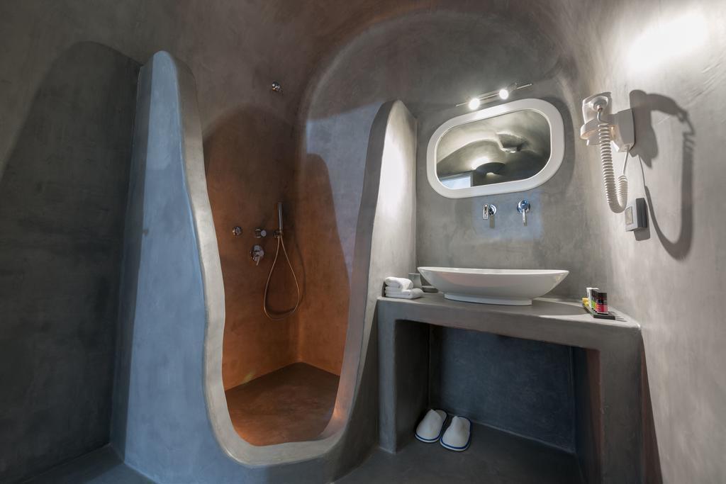 Thirea Suites Oia  Room photo