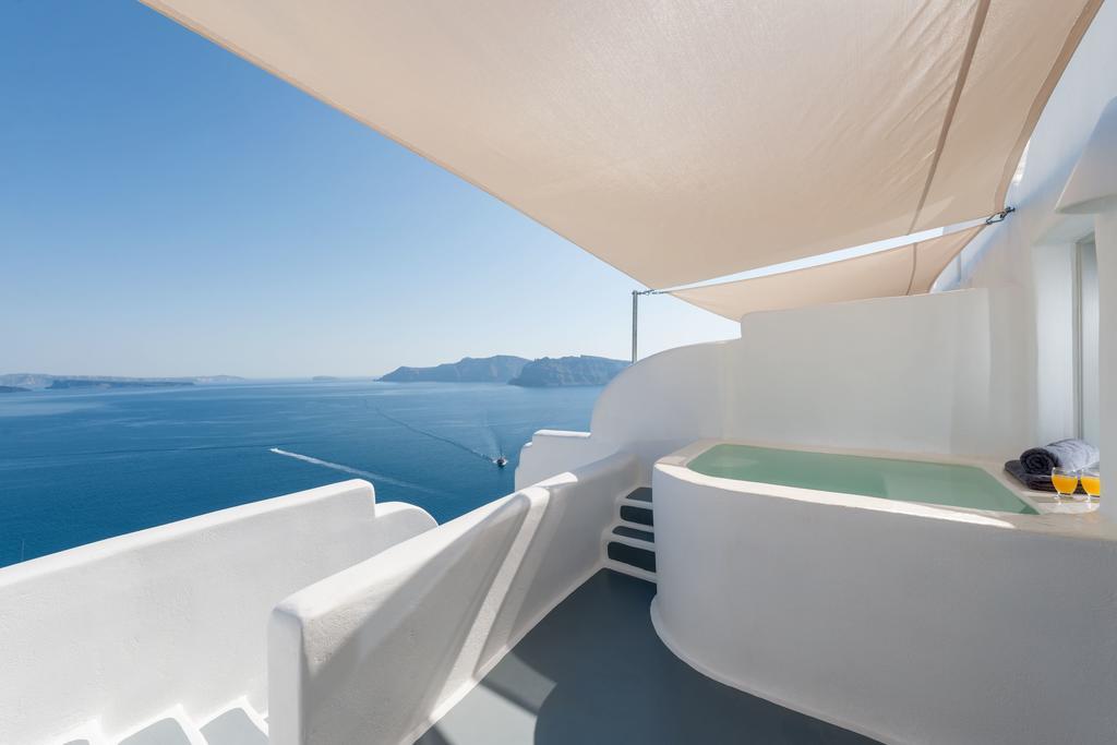 Thirea Suites Oia  Exterior photo